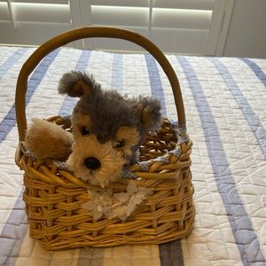 Toto and basket